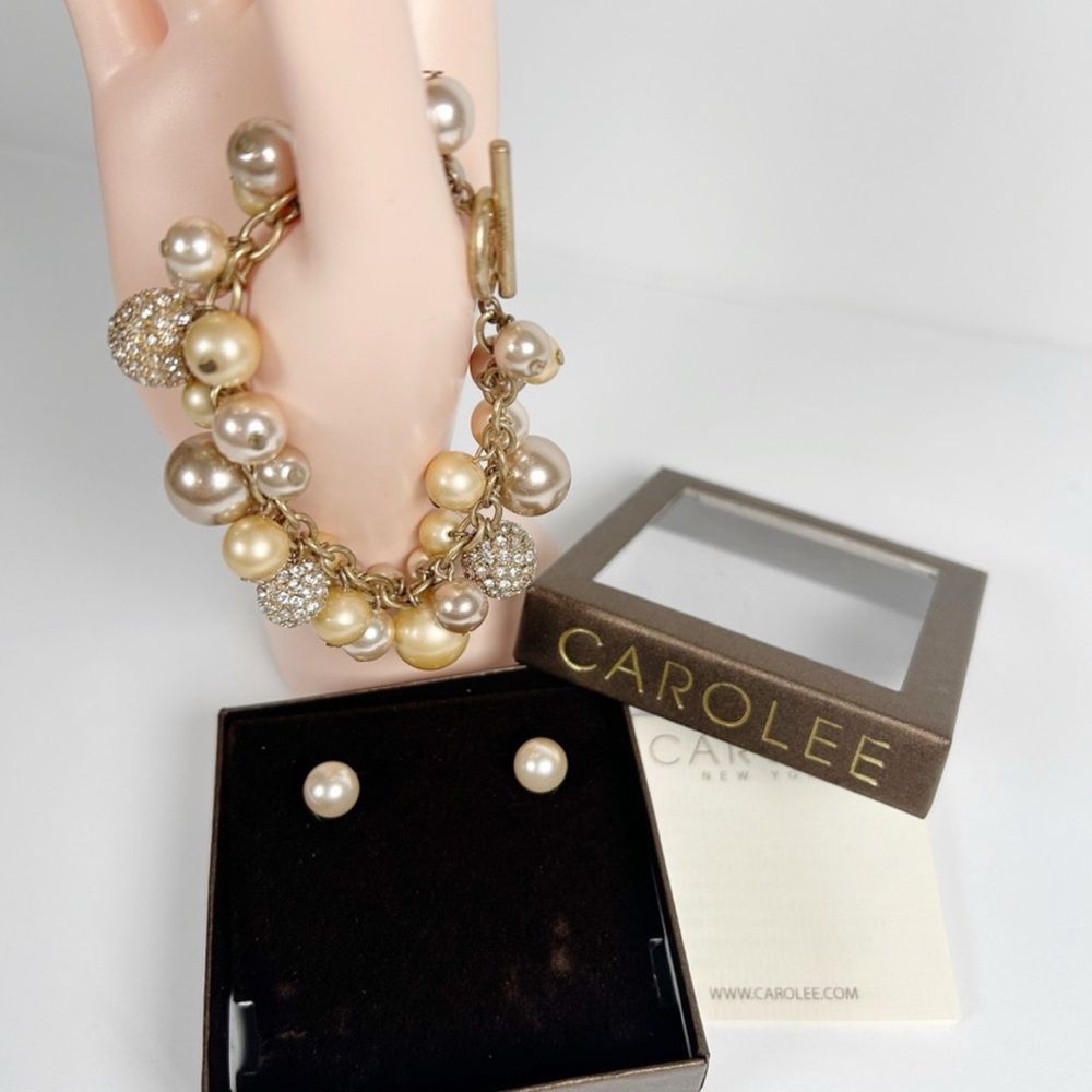 Carolee Bracelet Earring Boxed Set Charm Bracelet Pearls Dangling Pave GlobesNEW - Picture 2 of 9